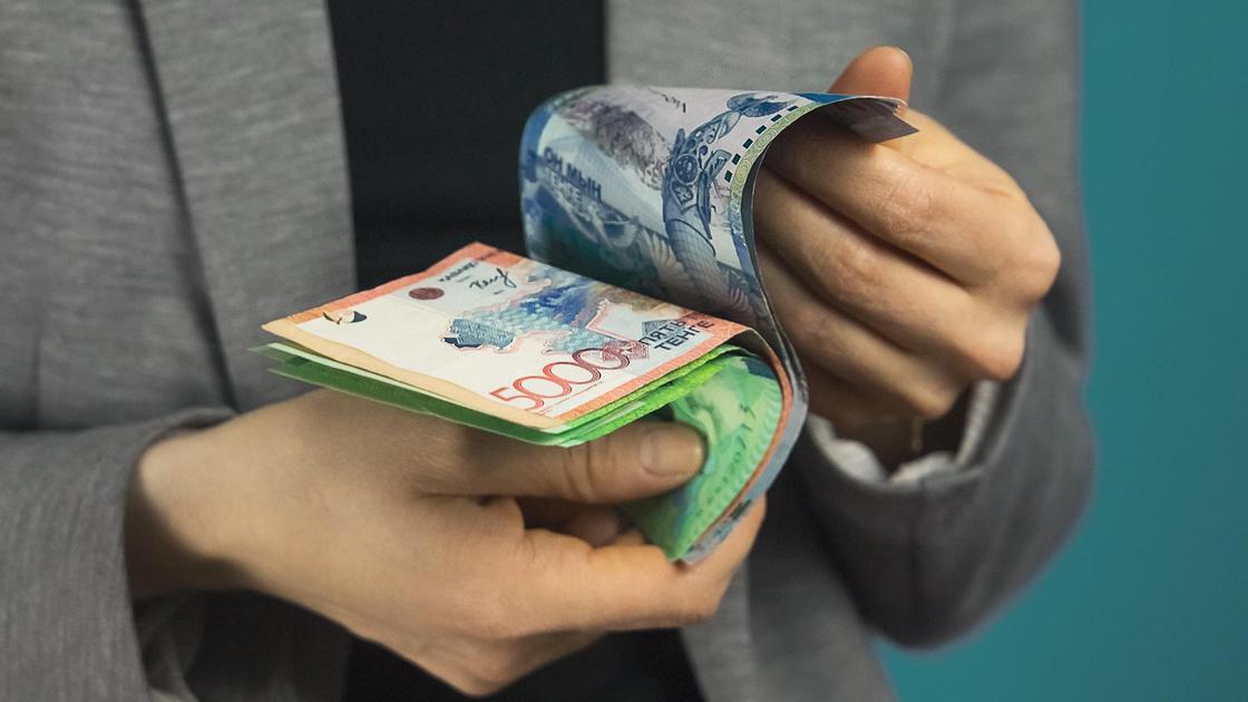 Кімдердің жалақысы көбейеді?