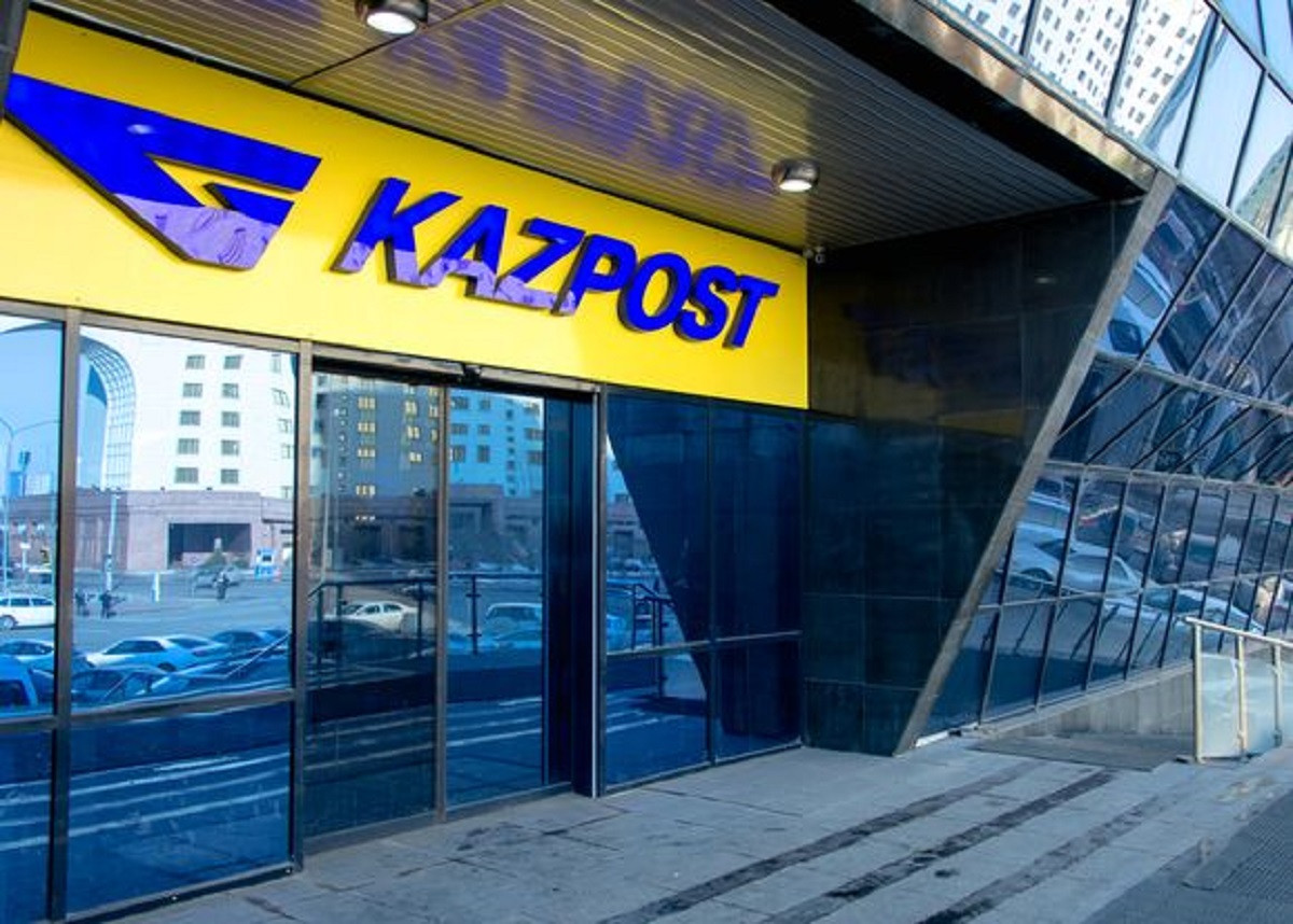 "Қазпошта" кассирлері ақша жымқырған