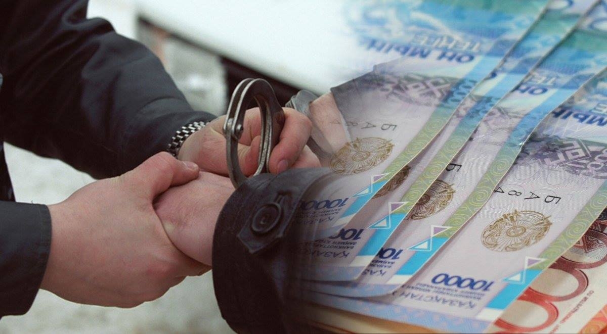 Мал алуға деп ақша жымқырған
