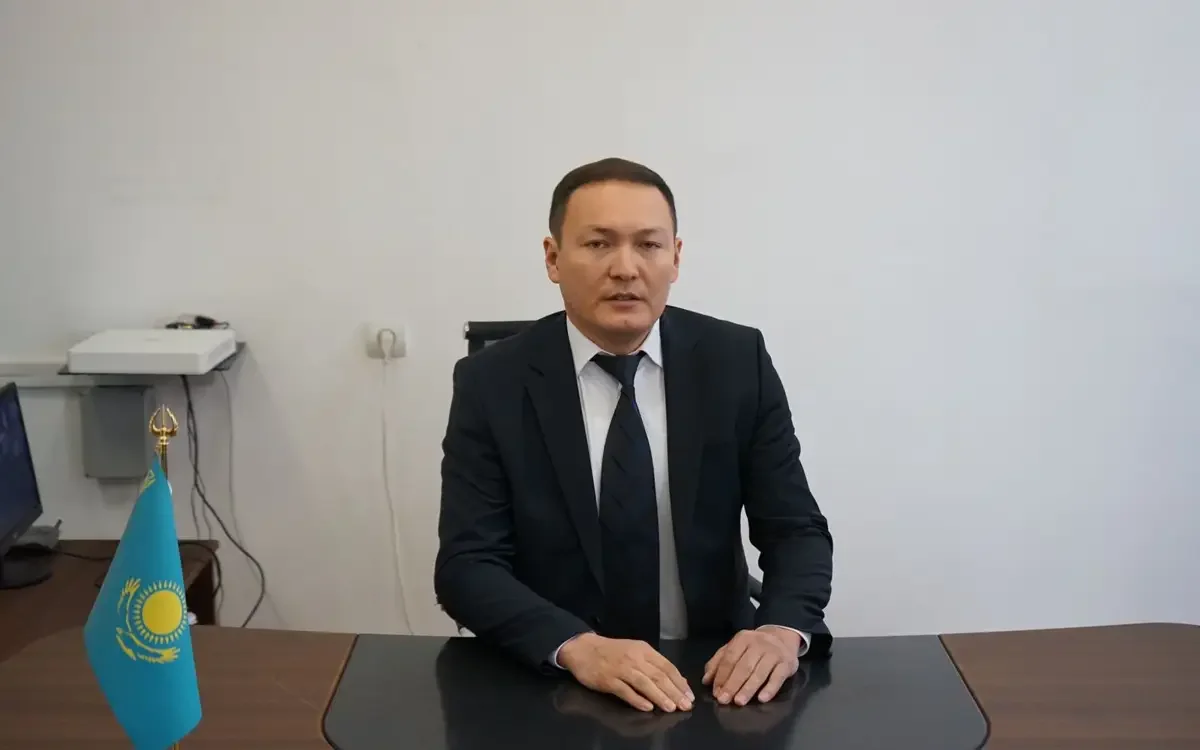 Әкім тұрғынмен төбелесіп, басы дауға қалды