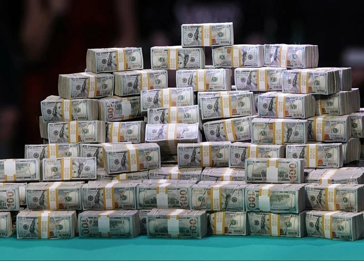 Әр қызметкерге 434 мың доллардан бөліп бермек