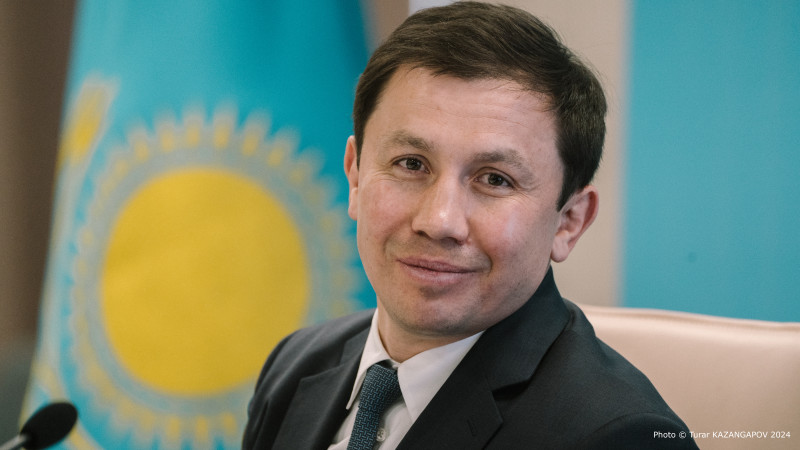 Геннадий Головкин төраға қызметіне жайғасты
