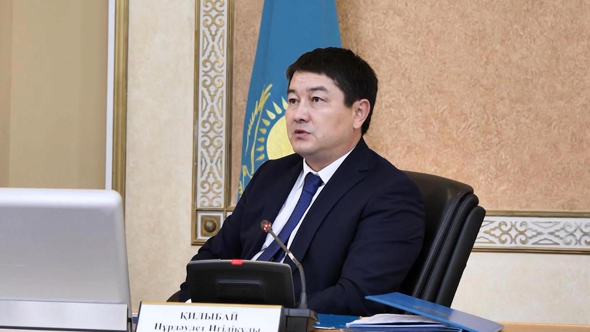 "Балаң Ақтауда қалмасын, басқа қалаға кетсін" дейді облыс әкімі
