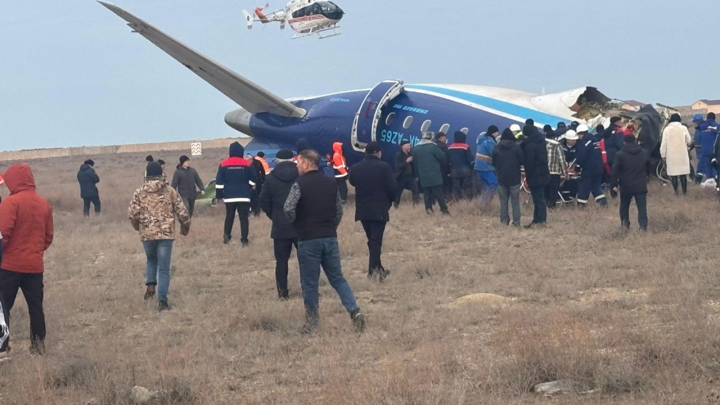 Ақтаудағы ұшақ апаты: Бас прокуратура мәлімдеме жасады