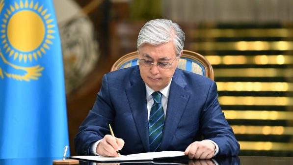 Президент бірнеше шенеунікті қызметінен неге алып тастады?
