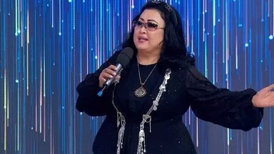 "О шшш..."деген әнші Мақпал Зәкеңнің жарлығын қалай орындағанын айтты
