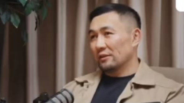 "Ғалымжан Жақиянов өртеп жіберді"деген Ардақ Назаров "картопты жарып жатыр"