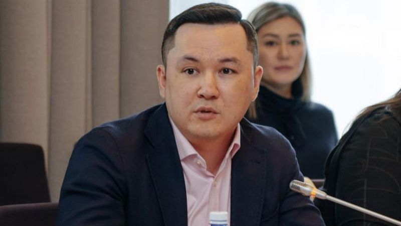 "Әділет" партиясының 10 басымдығы: Бұл құндылықтар тек қағаз жүзінде қалмауы керек -Ренат Бектұров