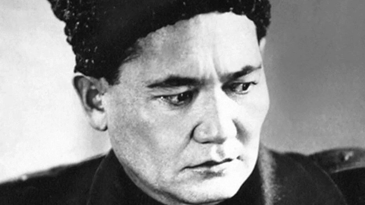 Тарихшы Бауыржан Момышұлына қатысты ел білмейтін құпияны ашты