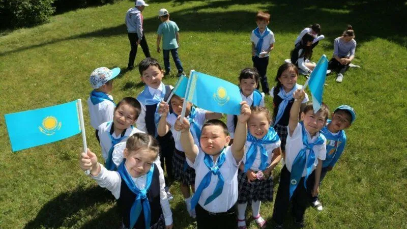 Балаларды қорғау күні: елімізде Президенттің балаларды қолдау жөніндегі тапсырмалары қалай жүзеге асырылуда 