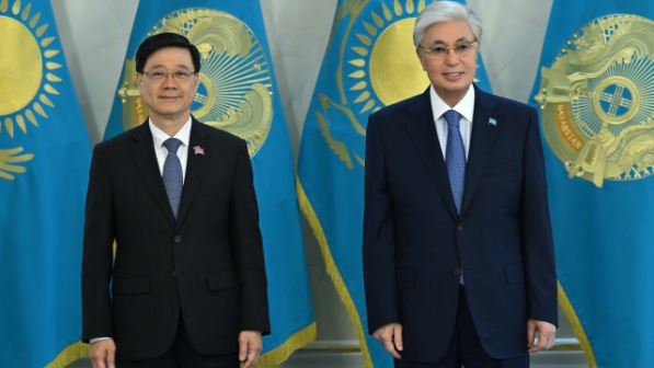 Президент Гонконг Арнаулы әкімшілік ауданы Әкімшілігінің Басшысы Джон Лимен кездесу өткізді