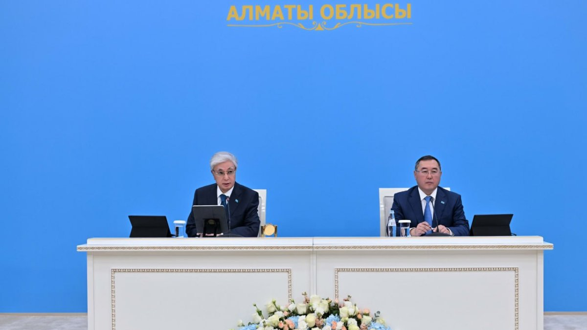 Президент: Лауазымды тұлғалар ешкімнен қорықпай, батыл шешімдер қабылдауы керек 