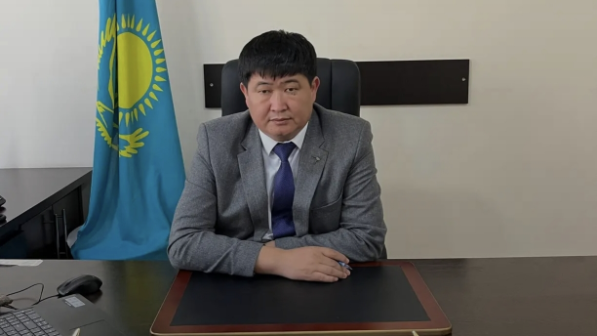 "Мектеп ремонты": Тонналап түсірілген бояуды қабырғаға кім жағуы керек?