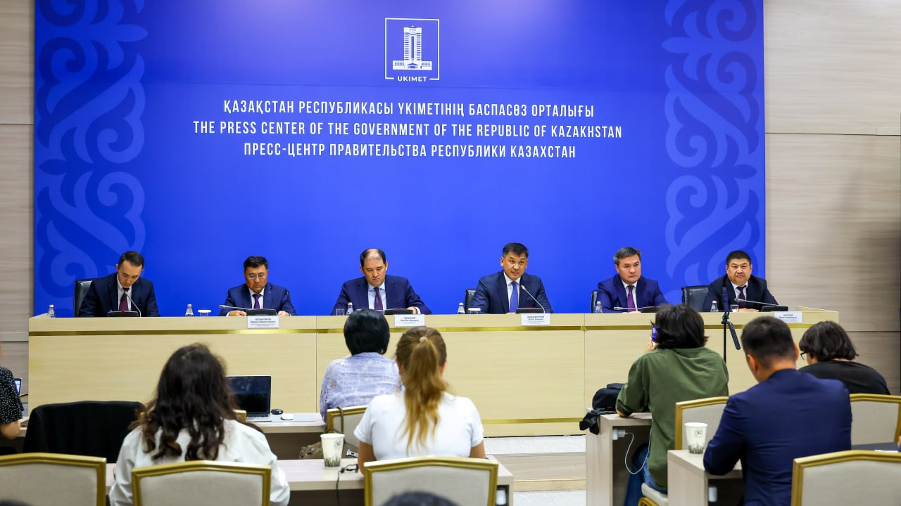 Жаздың соңына дейін «ҚТЖ» АҚ пойыздары спутниктік интернетпен қамтамасыз етіледі 