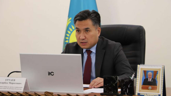 Қазақстанда төрт күндік жұмыс аптасына кімдер көше бастауы мүмкін?
