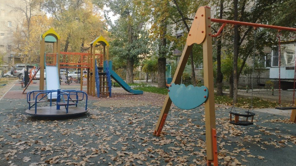 Алматыда ер адам балаға шабуыл жасаған