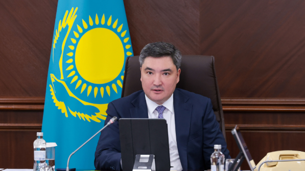 Елімізде өндірілген техника өрт қаупі жоғары кезеңде тиімді пайдаланылуда — Олжас Бектенов