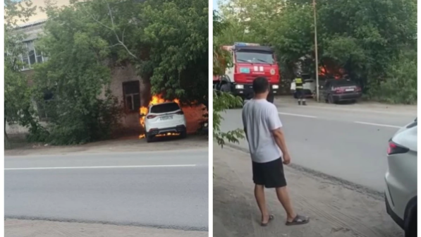 Семей қаласында балалар ауладағы көлікті өртеп жіберген